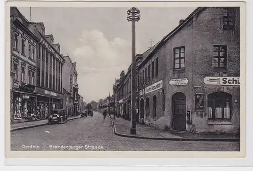 90772 Ak Genthin Brandenburger Strasse avec magasins 1934