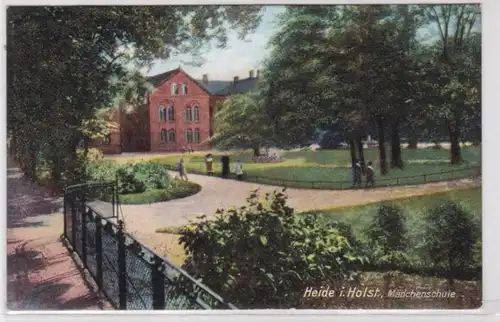 94606 AK Heide in Holstein - école de filles avec parc 1913