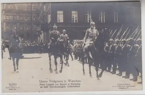 67197 Ak Unser Feldgrauen in Warschau Prinz Leopold von Bayern 1915