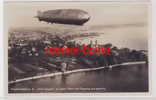 84685 Foto Ak Friedrichshafen a.B. 'Graf Zeppelin' in voller Fahrt um 1930