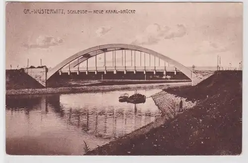 56906 Ak Groß-Wusterwitz - Schleuse, neue Kanal-Brücke um 1940