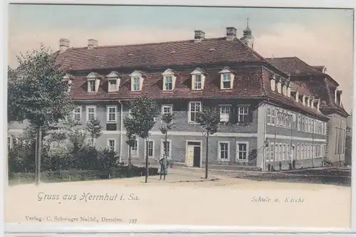 69551 Ak Gruß aus Herrnhut in Sachsen Schule und Kirche um 1900