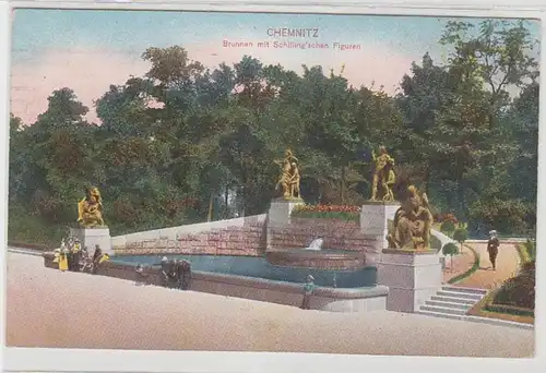 68818 Feldpost Ak Chemnitz Brunnen mit Schilling'schen Figuren 1917