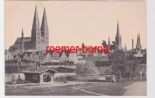 84726 Ak Lübeck Blick von der Catharinenstrasse auf Firma Heinrich Diestel