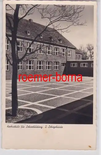 85192 Foto Ak Lauenburg i.Pom. (Lebork) Hochschule f. Lehrerbildung um1940