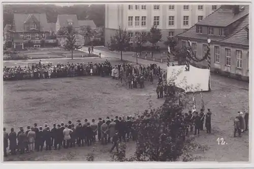 57436 Foto Ak Ratzeburg Versammlung zur Denkmals Einweihung um 1930