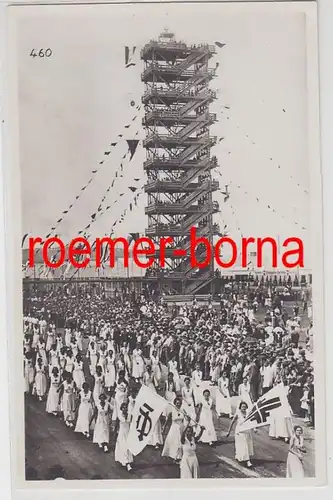 63077 Foto Ak 15.Deutsches Turnfest Stuttgart Flaggenturm 1933