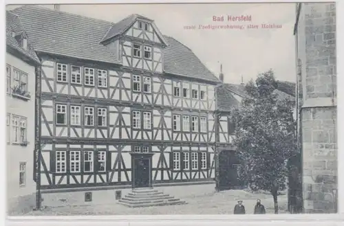 70091 Ak Bad Hersfeld erste Predigerwohnung, alter Holzbau um 1920