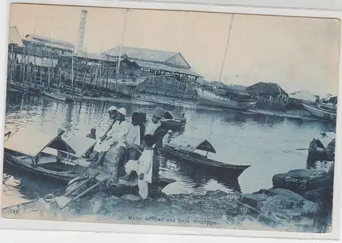 70655 Ak Singapore Malay Sampan and Boys um 1910