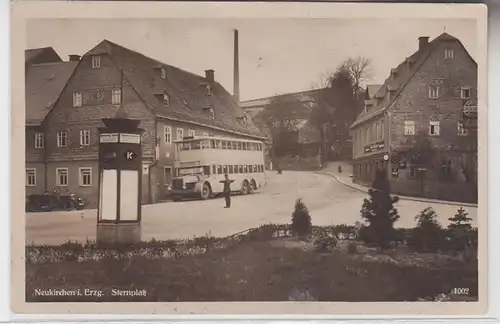 71208 Ak Neukirchen im Erzgebirge Sternplatz mit Doppelstockbus um 1920