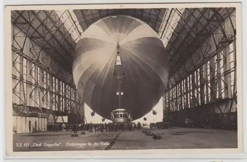 71482 Ak LZ 127 'Graff Zeppelin' Introduction dans le hall 1935