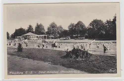 71600 Ak Kreuzburg Oberschlesien städtisches Volksbad (Planschbecken) 1943