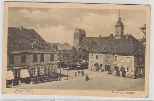71837 Ak Angermünde Markt und Rathaus 1919