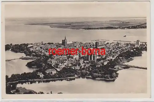 72186 Ak Stralsund vieille ville Porte d'entrée Rügens vers 1920