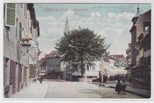 72663 AK Freiburg im Breisgau - Oberlinden Straßenansicht mit Kutschen 1915