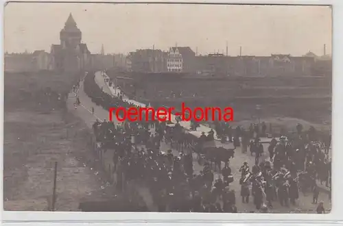 72942 Photo Ak Nuremberg ? un énorme train de deuil dans un grand chantier vers 1910