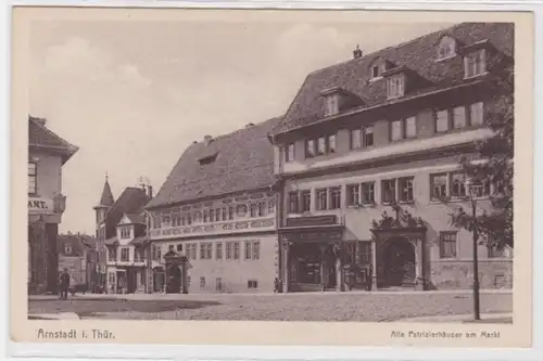 87585 Ak Arnstadt in Thüringen - Alte Patrizierhäuser am Markt um 1930