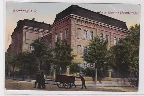 89341 Feldpost Ak Bernburg a.S. neue Kaserne (Franzstraße) 1919