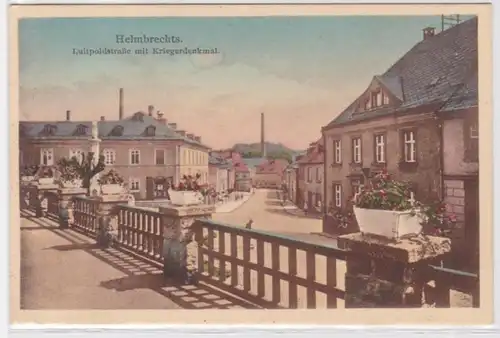 93392 Ak Helmbrechts Luitpoldstraße mit Kriegerdenkmal 1930