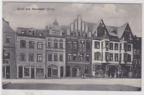95197 Ak Gruss aus Neustadt an der Orla - Straße mit Geschäften um 1920