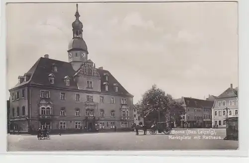 66251 Ak Borna (Bez. Leipzig) Marktplatz mit Rathaus und Kutsche 1936