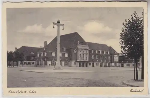 65409 Ak Frankfurt-Oder Bahnhof um 1930