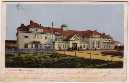 67462 Ak Bahnhof Niederwiesa um 1920