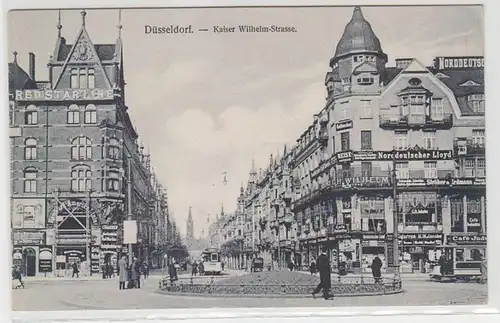 64100 Ak Düsseldorf Kaiser-Wilhelm-Strasse mit Geschäften um 1920