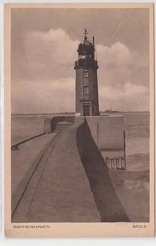 62341 Ak Bremerhaven Mole mit Leuchtturm um 1930