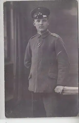 61748 Foto Ak Soldat des Regiment 71, 1. Weltkrieg um 1915