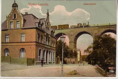 61455 Ak Werdau Leubnitz Bahnviadukt mit Zug um 1910