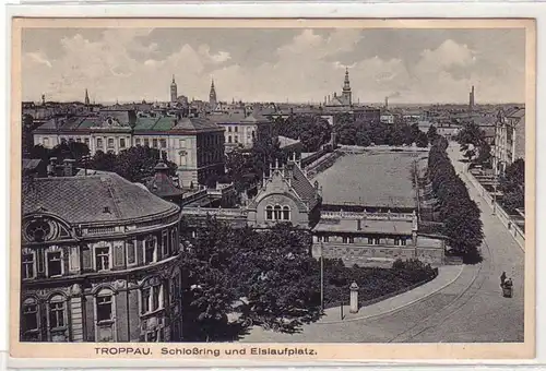 61168 Ak Troppau (Opava) Schloßring und Eislaufplatz 1928