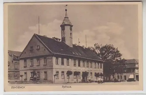 63242 Ak Zehdenick Rathaus um 1930