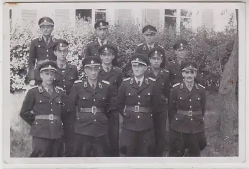 62828 photo rare Police populaire casernée de la RDA 1950