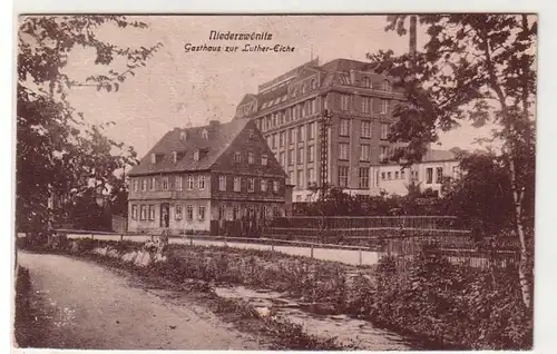 61138 Ak Niederzwönitz Gasthaus zur Luther Eiche um 1930