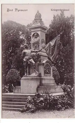 61009 Ak Bad Pyrmont Kriegerdenkmal um 1915