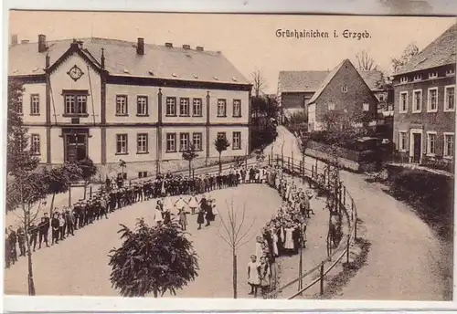 60013 Ak Grünhainichen im Erzgebirge Kinderfest ? um 1910