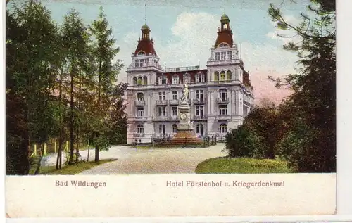 60004 Ak Bad Wildungen Hotel Fürstenhof et Kriegerkoldenmontre autour de 1910