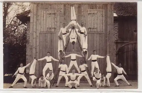 59285 Foto Ak Krondorf in Böhmen Turngruppe als Pyramide 1912