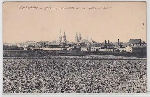 59057 Ak Leobschütz Vue sur Leobbschutz de la Ratiborer Strasse vers 1910