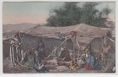 58091 Ak Tente de Bédouin avec famille arabe vers 1910