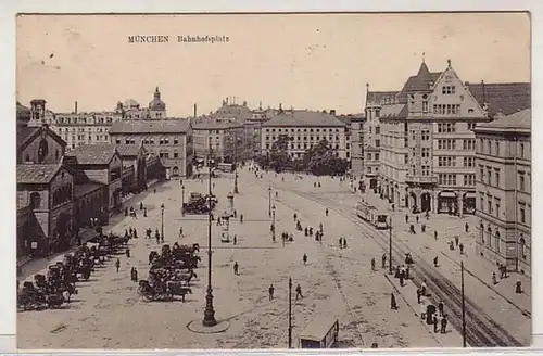 58035 Feldpost Ak München Bahnhofsplatz 1916