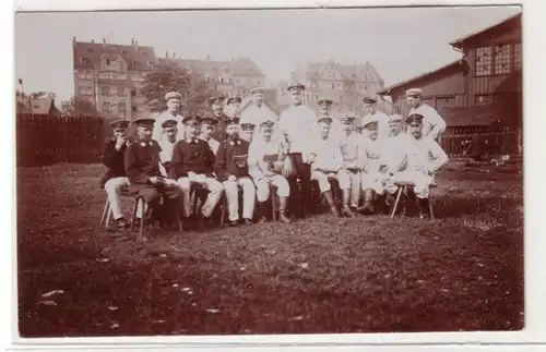 57875 Foto Ak Nürnberg Soldatengruppe im Lazarett 1917