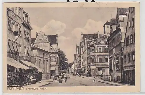 57575 Ak Memmingen Bahnhofstrasse avec des magasins 1919