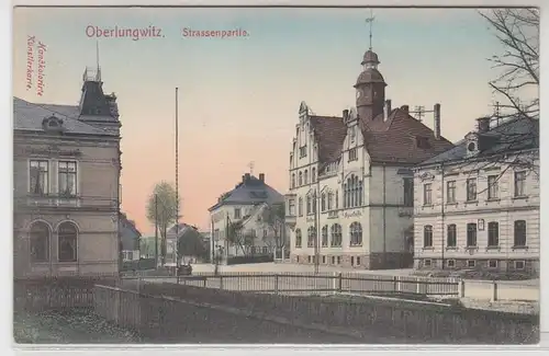 57430 Ak Oberlungwitz Straßenpartie Rathaus und Sparkasse um 1910