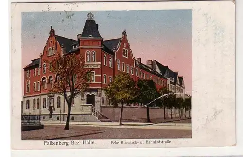 56939 Ak Falkenberg Bez. Halle Ecke Bismarck- und Bahnhofstrasse 1925