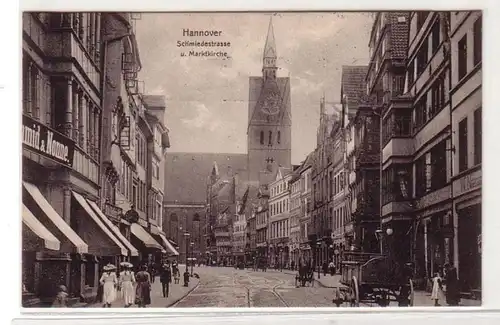 56306 Ak Hannover Schmiedestrasse und Marktkirche 1909