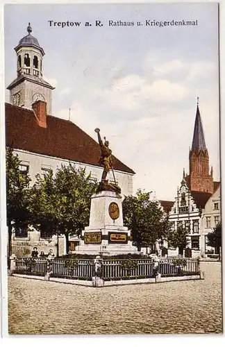 55730 Ak Treptov à la mairie de Rega et monument aux guerriers vers 1910