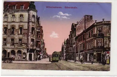 55693 Feldpost Ak Wilhelmshaven Gökerstrasse avec tram 1916