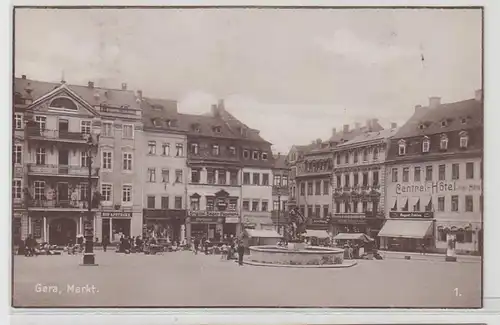 55669 Ak Gera marché avec Central Hotel vers 1925